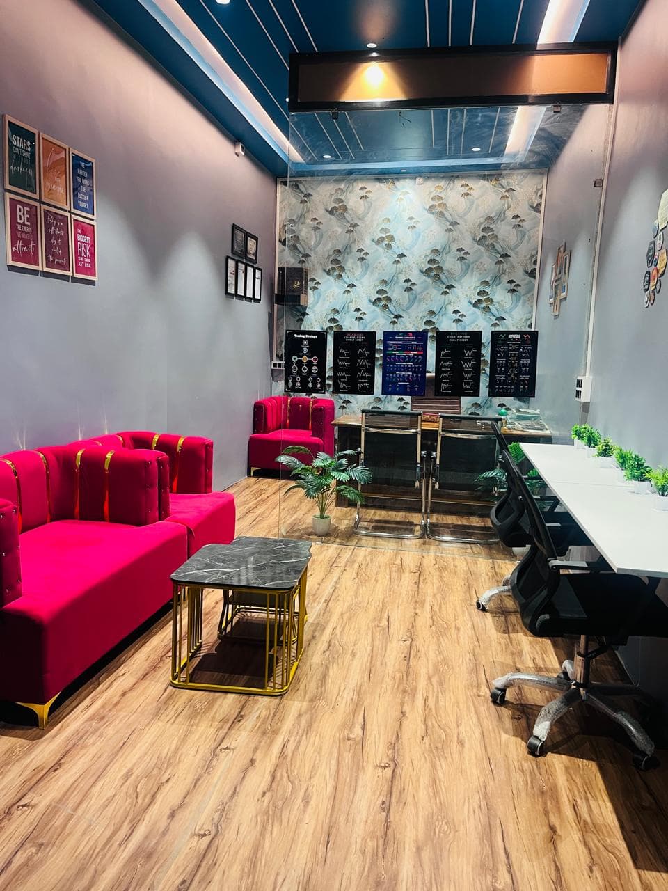 Reception and consultation lounge inside Financial Investment Group office